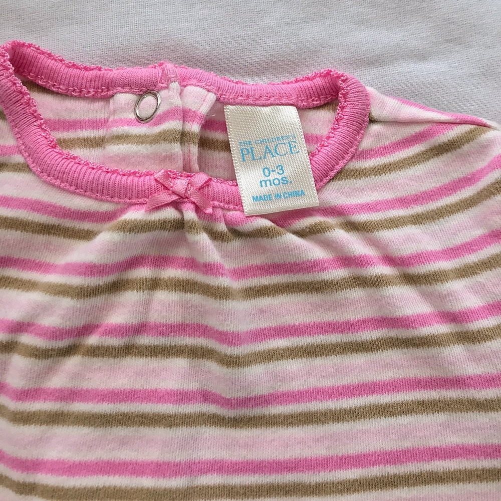 Newborn 0-3 mo Pink & Yellow Onsies-Lot of 6 - Picture 4 of 8